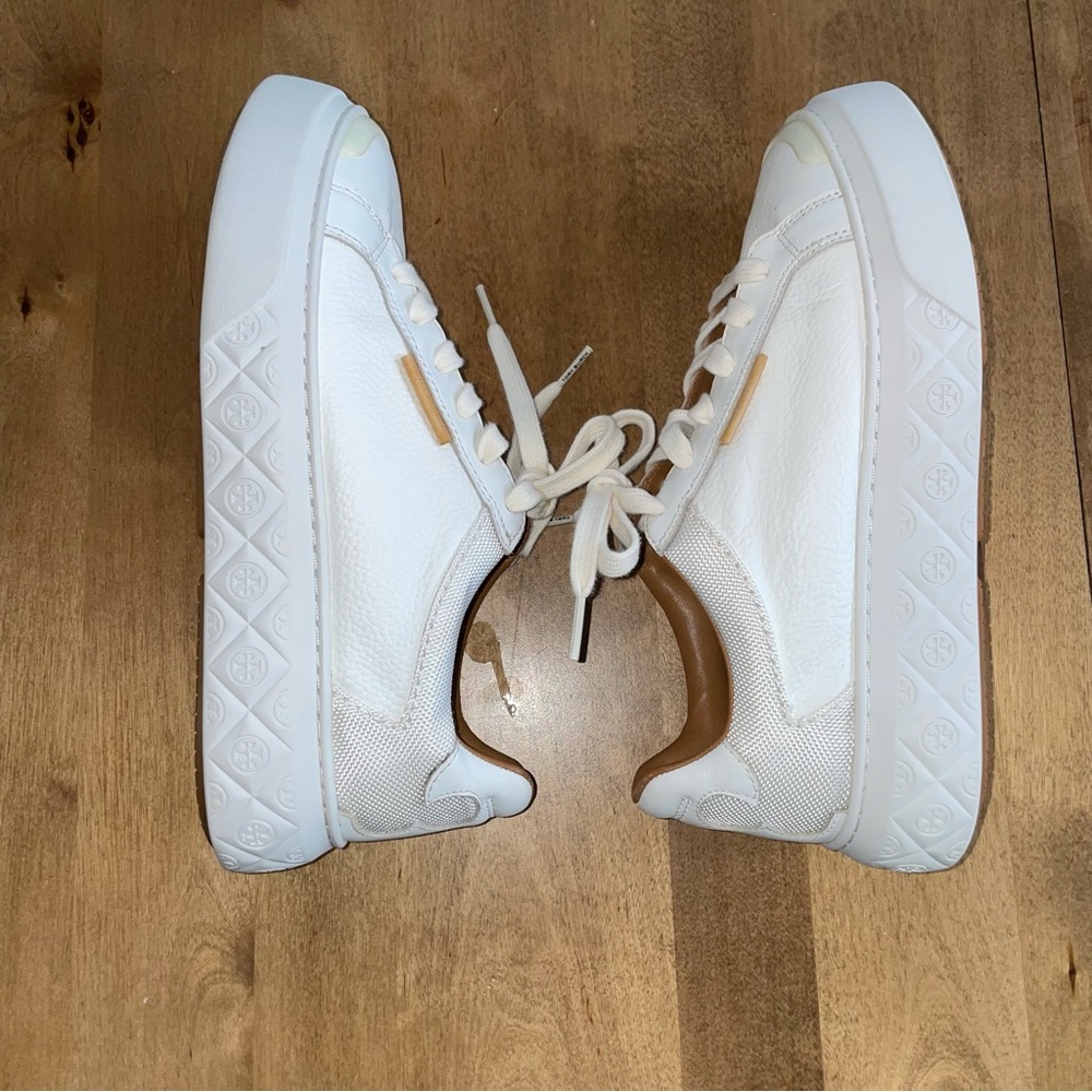 Tory Burch Ladybug Sneakers White and Tan Leather Like New! Size 7.5 M - Picture 3 of 14